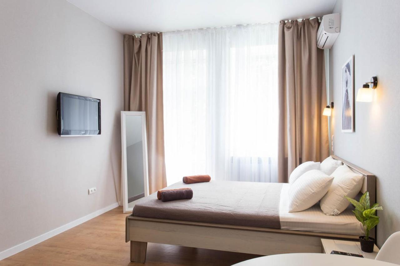 Modern Studio Beside Metro Yaroslava Mudroho, Universytet - Chernyshevska Str 95-7 Charkov Exteriér fotografie