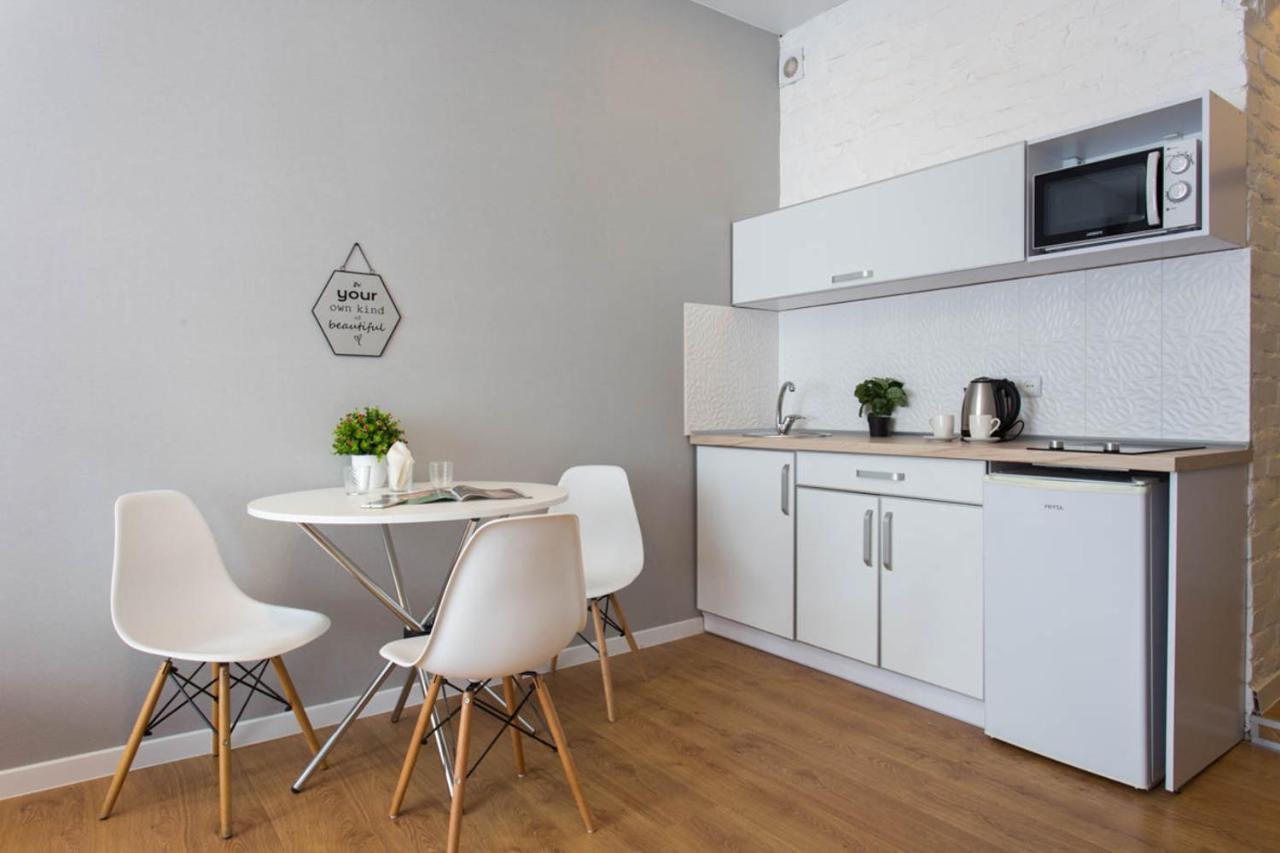 Modern Studio Beside Metro Yaroslava Mudroho, Universytet - Chernyshevska Str 95-7 Charkov Exteriér fotografie