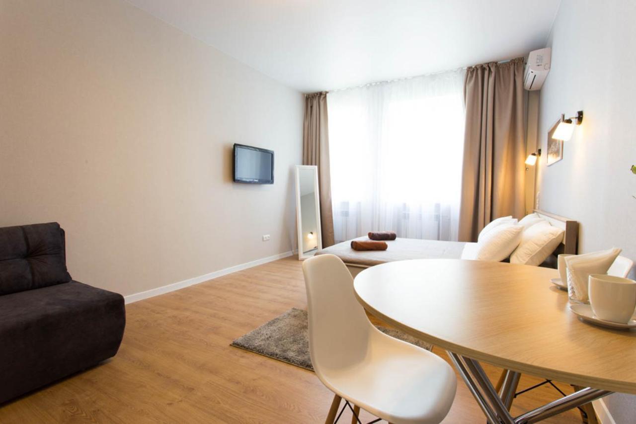 Modern Studio Beside Metro Yaroslava Mudroho, Universytet - Chernyshevska Str 95-7 Charkov Exteriér fotografie