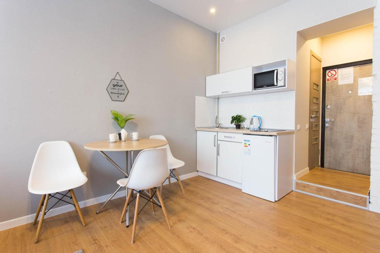 Modern Studio Beside Metro Yaroslava Mudroho, Universytet - Chernyshevska Str 95-7 Charkov Exteriér fotografie
