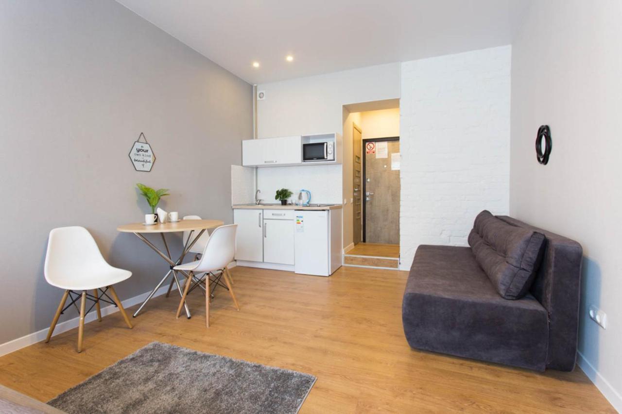 Modern Studio Beside Metro Yaroslava Mudroho, Universytet - Chernyshevska Str 95-7 Charkov Exteriér fotografie