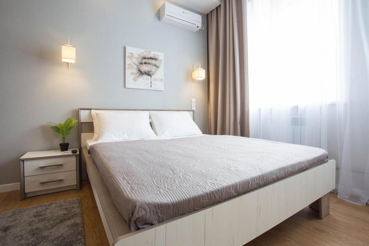 Modern Studio Beside Metro Yaroslava Mudroho, Universytet - Chernyshevska Str 95-7 Charkov Exteriér fotografie