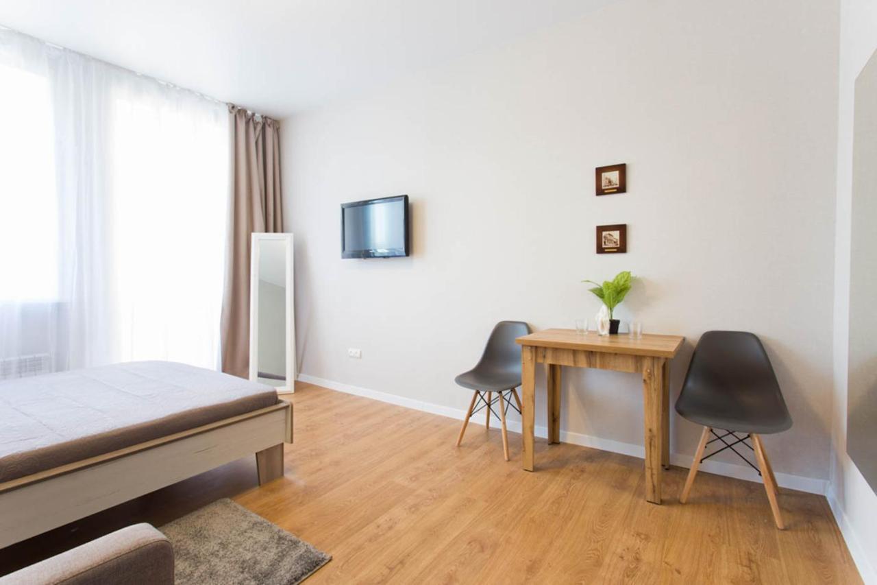 Modern Studio Beside Metro Yaroslava Mudroho, Universytet - Chernyshevska Str 95-7 Charkov Exteriér fotografie