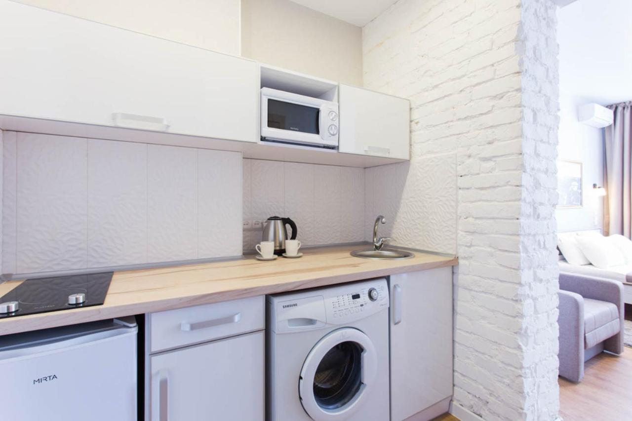 Modern Studio Beside Metro Yaroslava Mudroho, Universytet - Chernyshevska Str 95-7 Charkov Exteriér fotografie