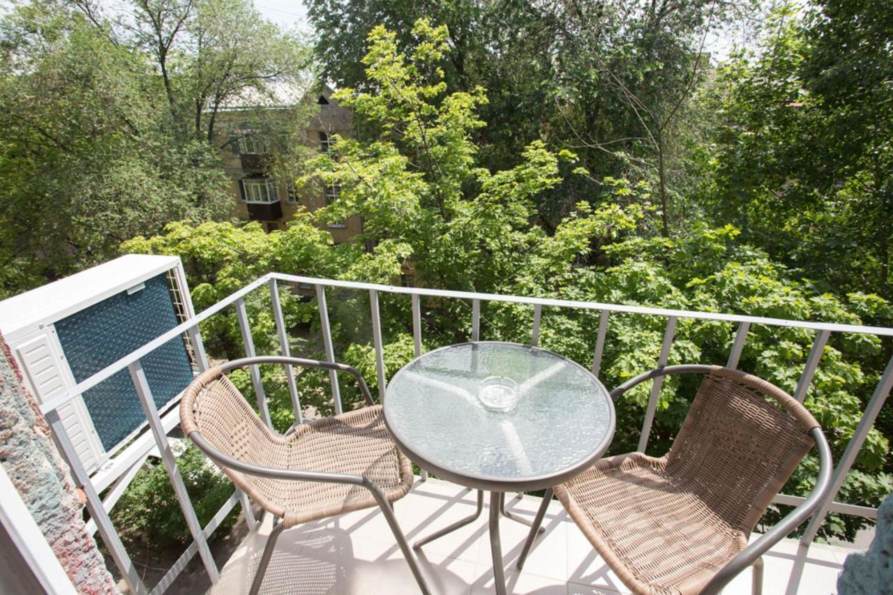 Modern Studio Beside Metro Yaroslava Mudroho, Universytet - Chernyshevska Str 95-7 Charkov Exteriér fotografie