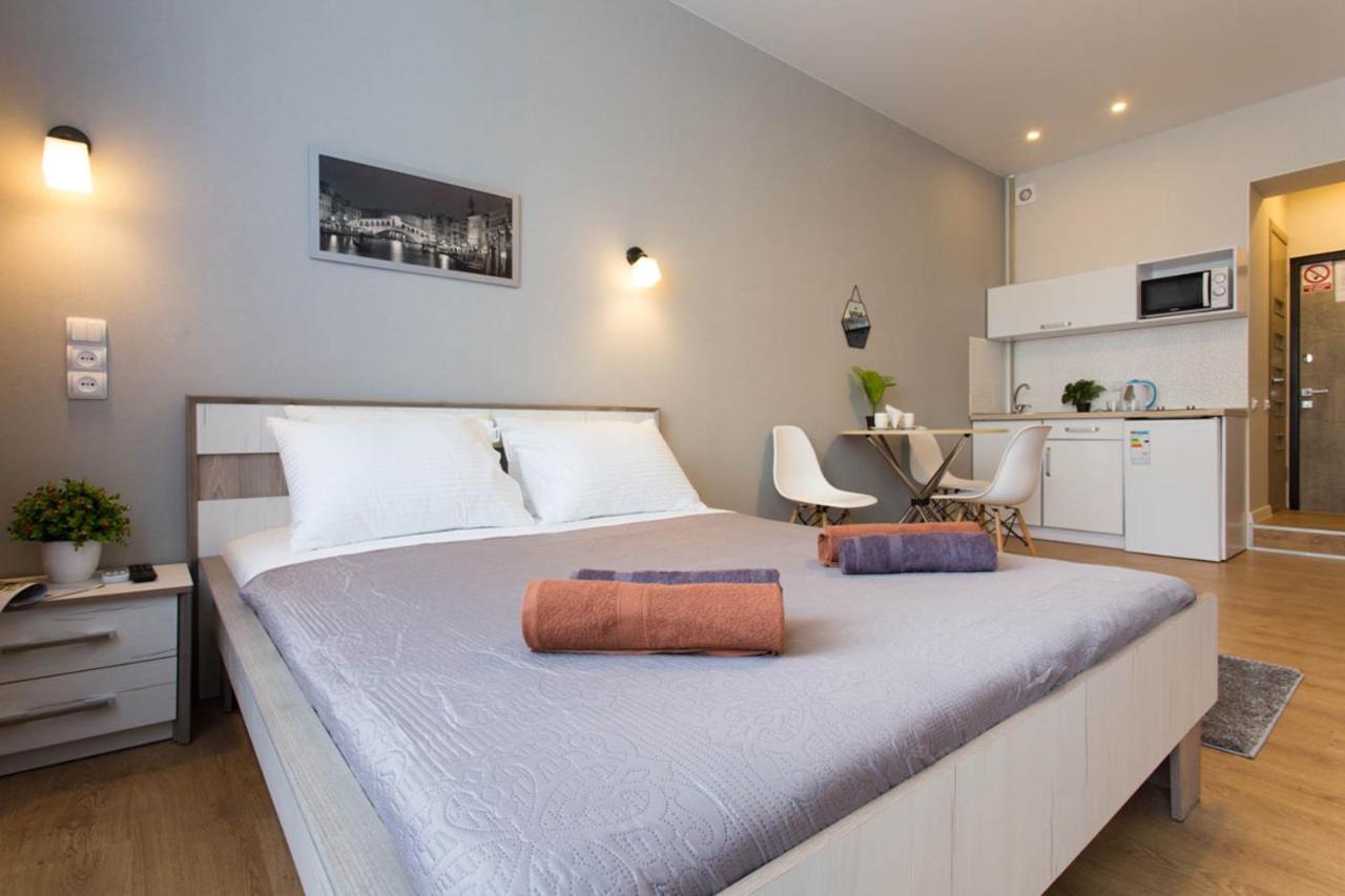 Modern Studio Beside Metro Yaroslava Mudroho, Universytet - Chernyshevska Str 95-7 Charkov Exteriér fotografie