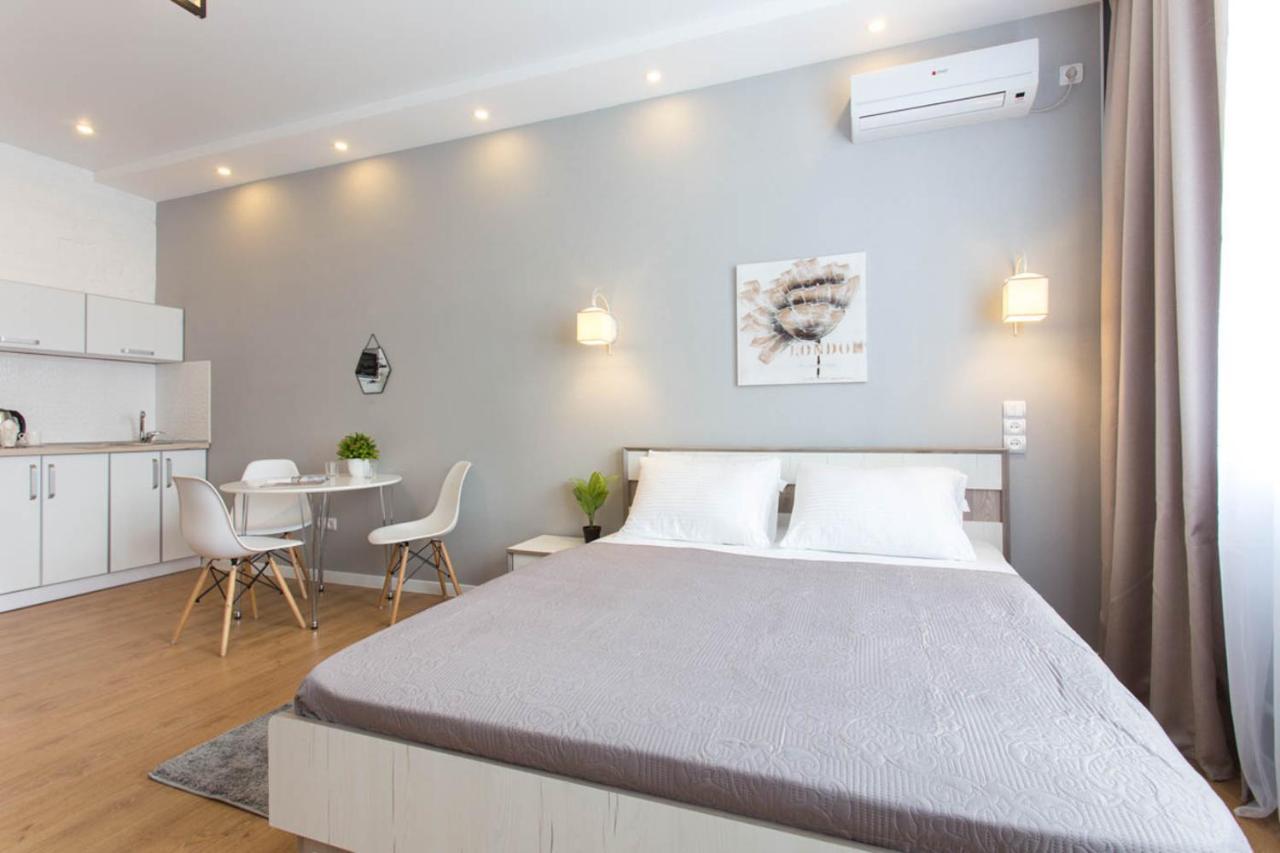 Modern Studio Beside Metro Yaroslava Mudroho, Universytet - Chernyshevska Str 95-7 Charkov Exteriér fotografie