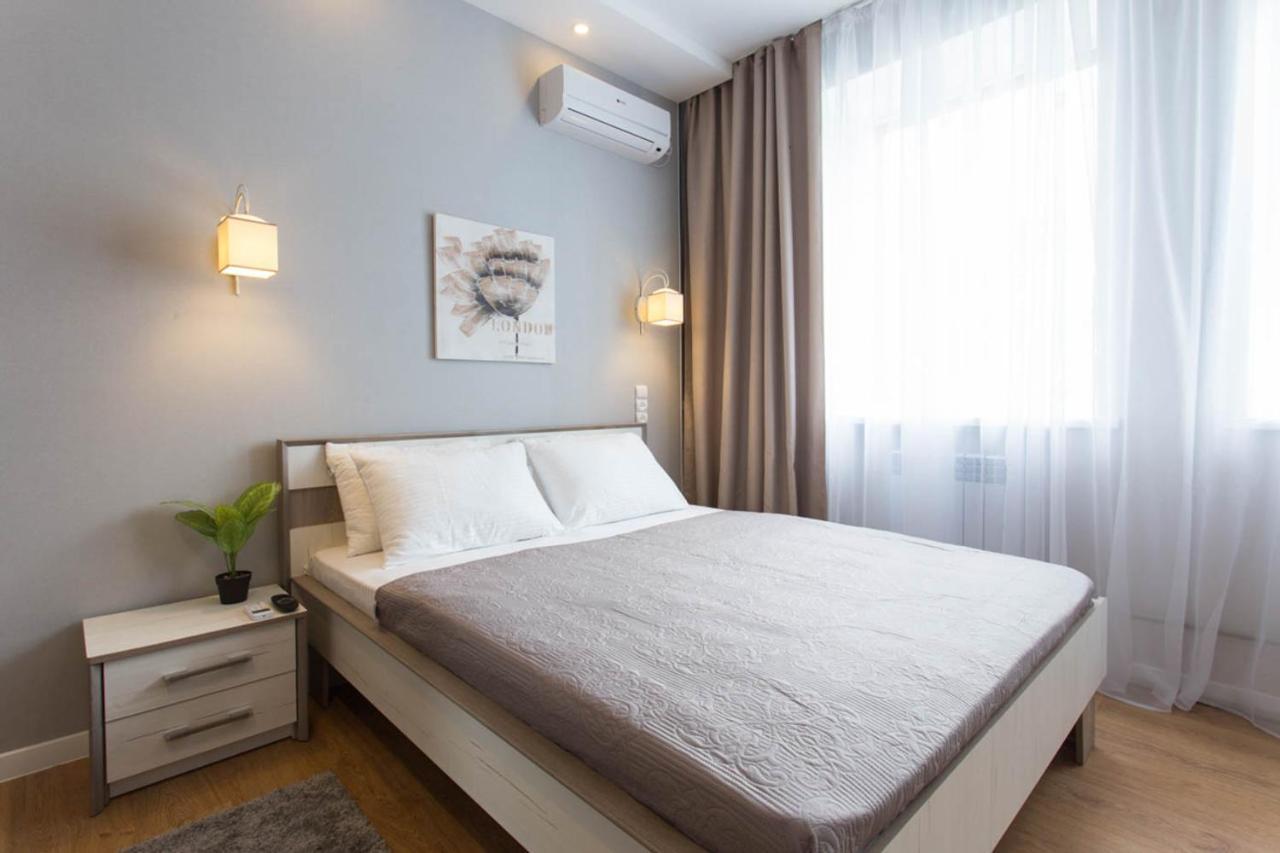Modern Studio Beside Metro Yaroslava Mudroho, Universytet - Chernyshevska Str 95-7 Charkov Exteriér fotografie