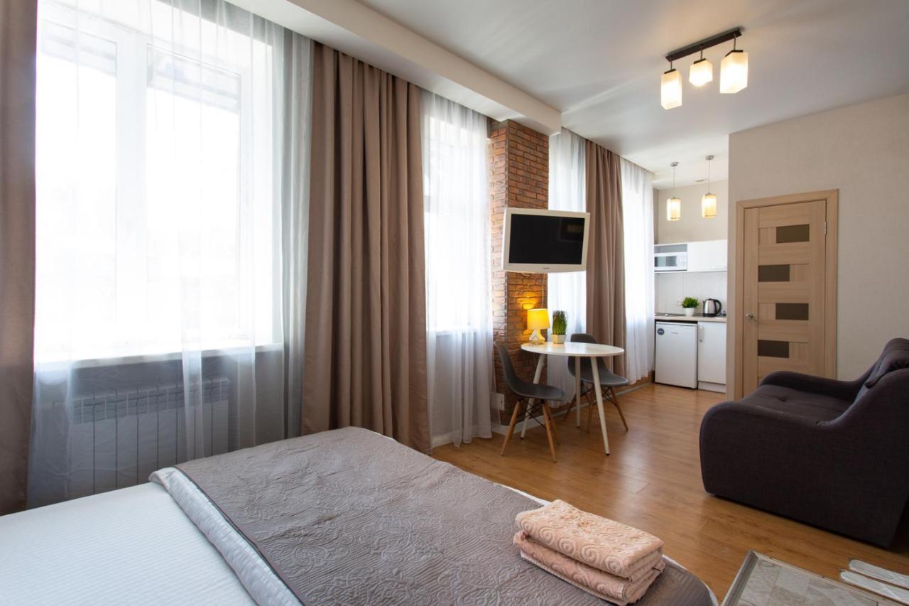 Modern Studio Beside Metro Yaroslava Mudroho, Universytet - Chernyshevska Str 95-7 Charkov Exteriér fotografie