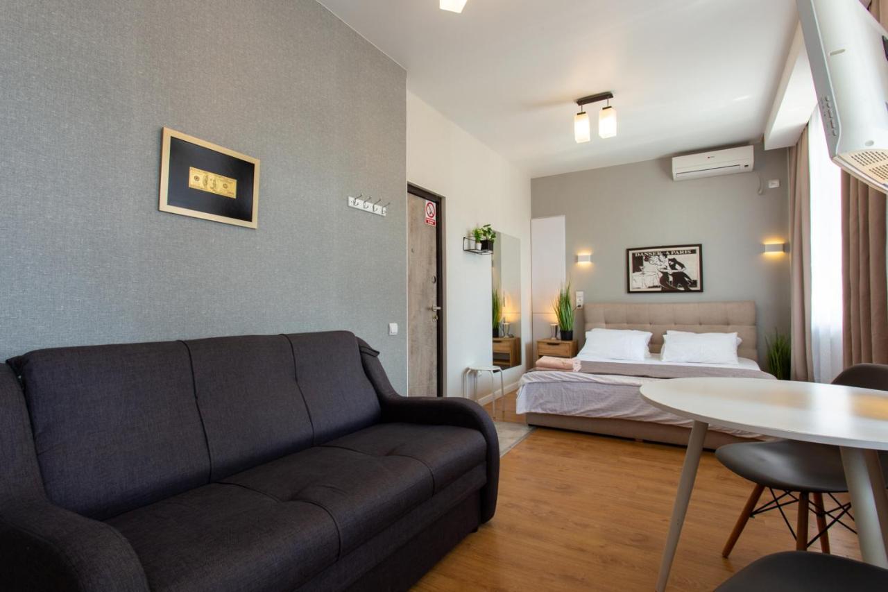 Modern Studio Beside Metro Yaroslava Mudroho, Universytet - Chernyshevska Str 95-7 Charkov Exteriér fotografie